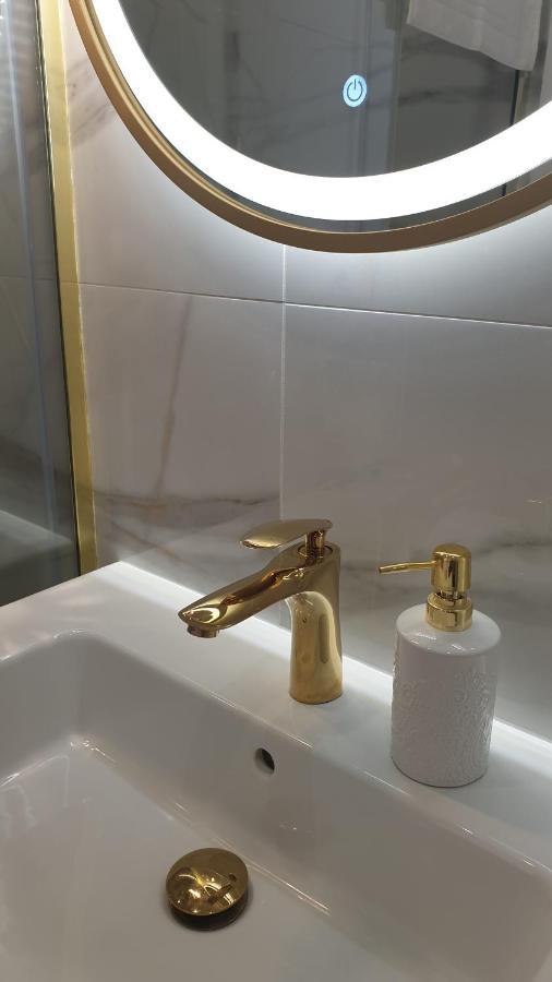 Apartment Gold B28 Let's Sea Baltic Park