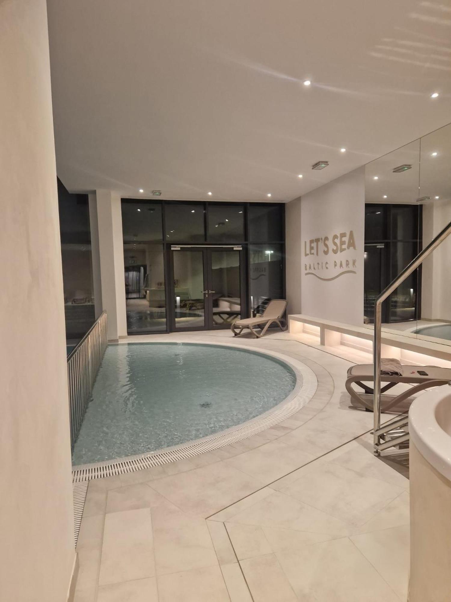 Apartment Gold B28 Let's Sea Baltic Park *